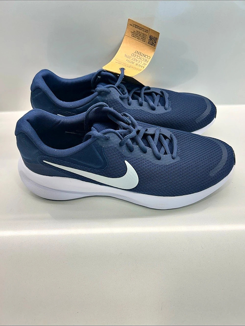 Nike Revolution 7
Men's Road Running Shoes NWT